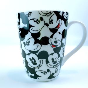 Mickey Mouse Coffee Mug NWT